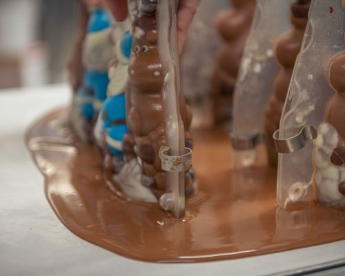 Bäckerei Konditorei Confiserie Mohn AG - Schoggichlaus mit Zwischenboden